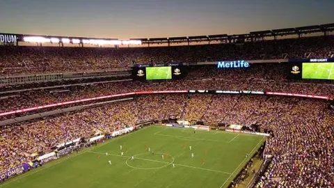 亚洲杯乒乓球小组赛第3轮：林高远对决冯耀恩